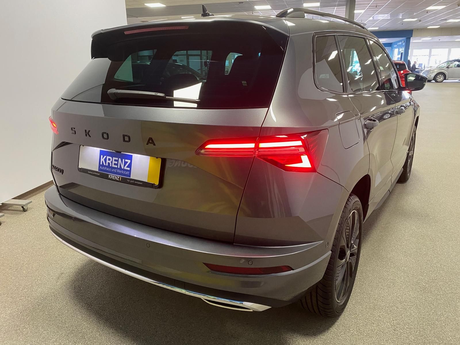 Fahrzeugabbildung SKODA Karoq 1.5 TSI SPORTLINE+5J GA+MATRIX+ACC+360+AHK
