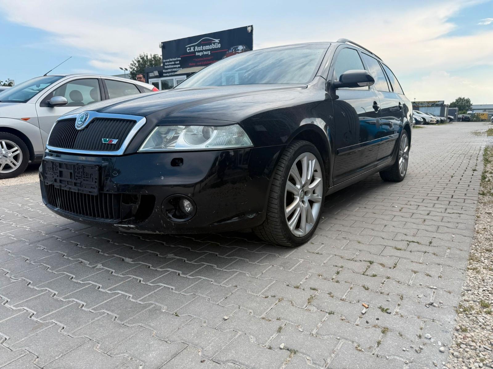 Skoda Octavia Combi RS 200PS*ALU*SHZ*Klima*AHK