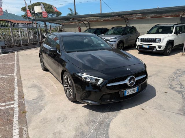 MERCEDES-BENZ Mercedes-benz A 180 d Automatic Business Extra