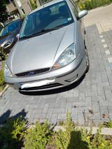 Ford Focus 1.8 Ghia   - Ford Focus aus 2003: Ghia