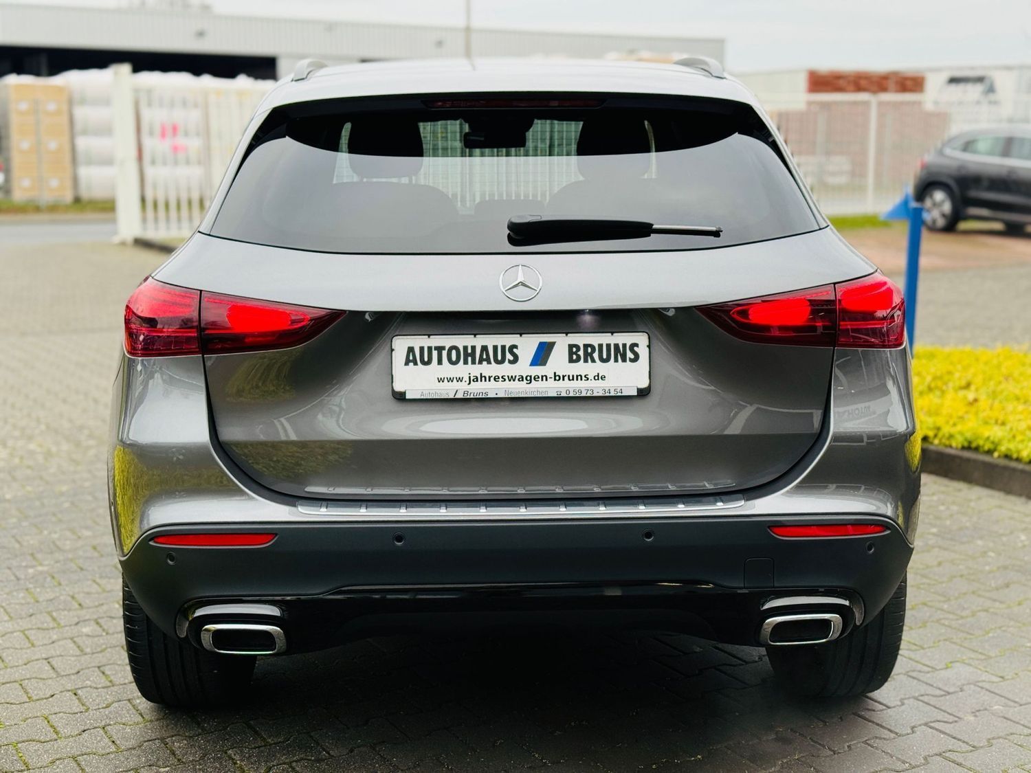 Fahrzeugabbildung Mercedes-Benz GLA 180 PROGRESSIVE Advanced NIGHT, EasyPack, RF
