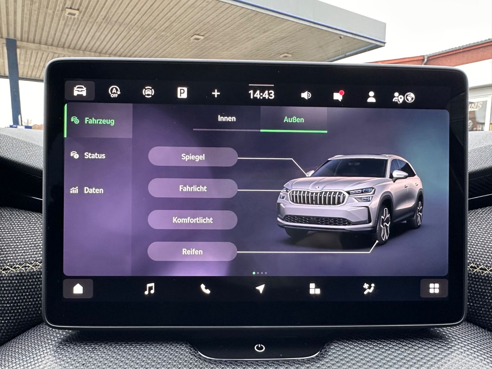 Fahrzeugabbildung SKODA Kodiaq 1.5 eTSI Selection DSG ACC/LED/PDC/SHZ