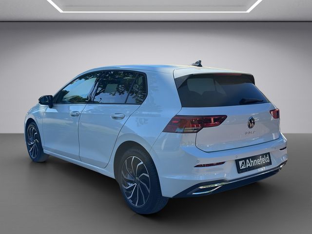 Golf VIII 2.0 TDI Active SHZ KAMERA NAVI ACC LED