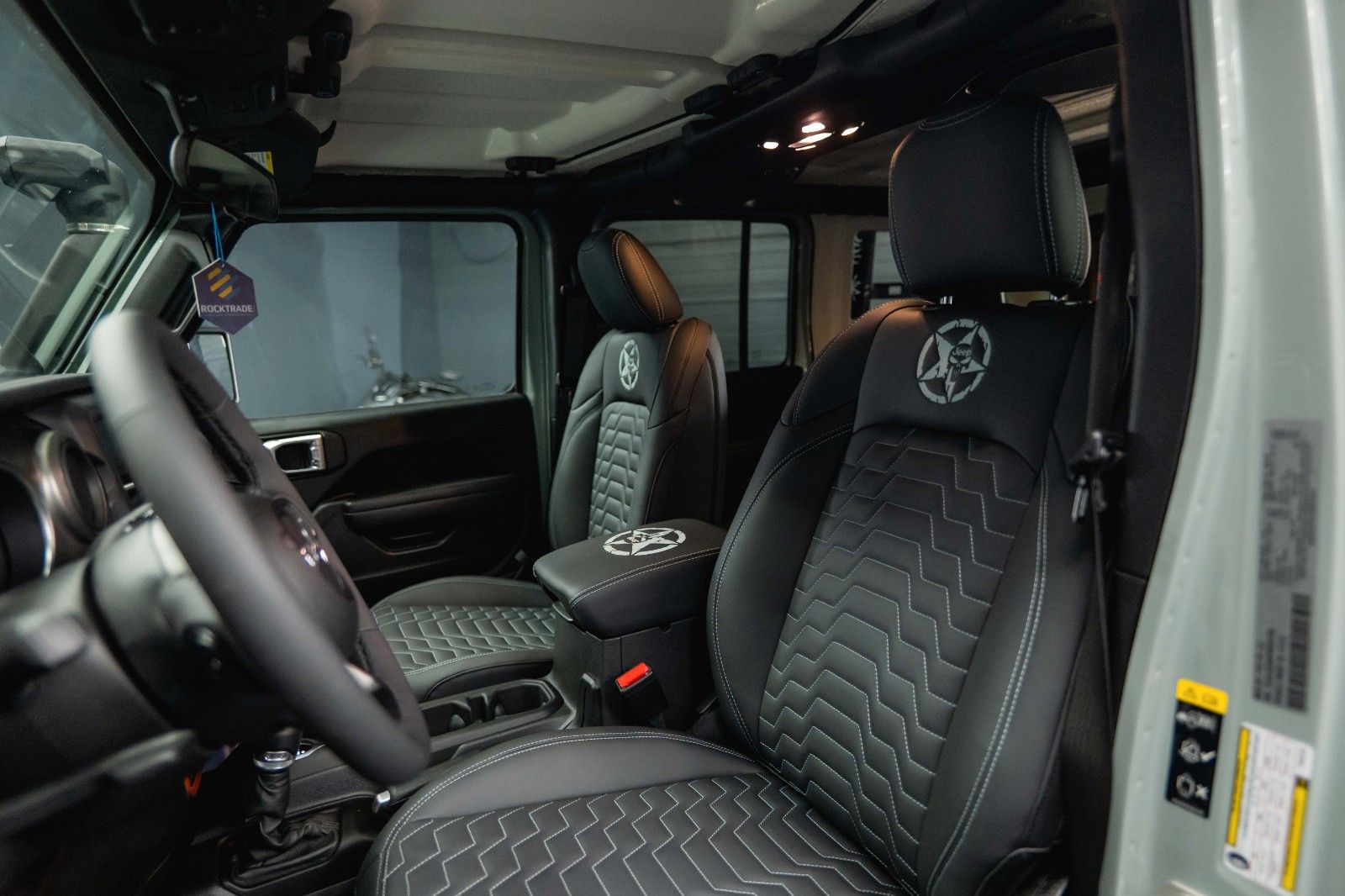 Fahrzeugabbildung Jeep Wrangler 2.0 T UNLIMITED SPORT S OFFROAD 4x4 LED