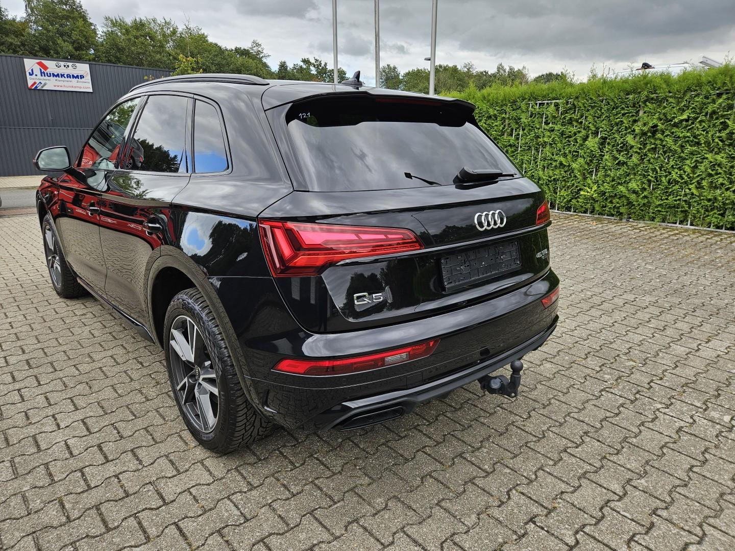 Audi Q5 45 TFSI quattro S line PANO/AHK/KAM/NAVI