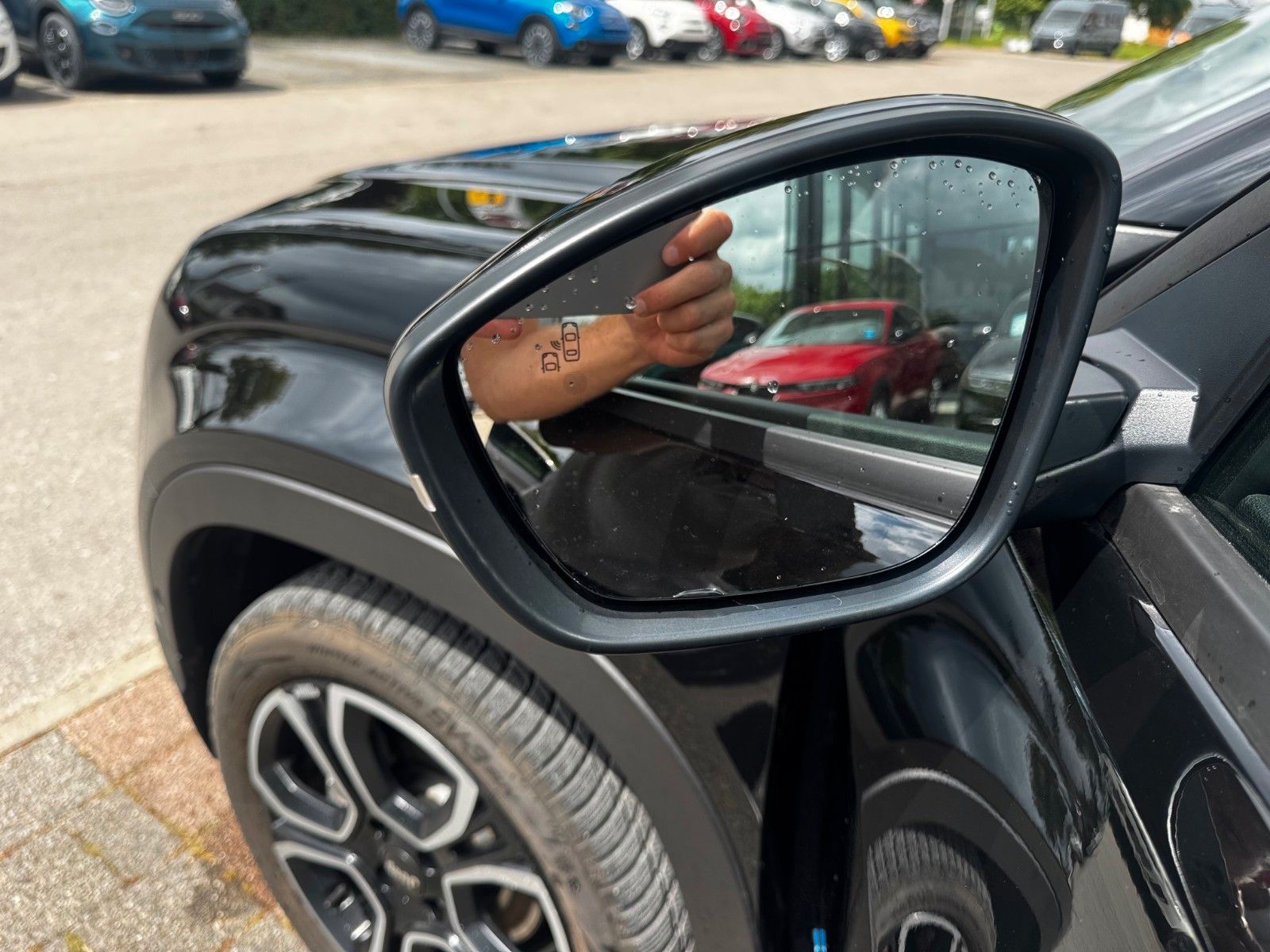 Fahrzeugabbildung Jeep AVENGER ELEKTRO 1ST EDITION NAVI KAMERA ACC
