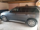 Volvo XC90 D5 7-Sitzer R Design 5 Zylinder 2.4l Diesel - Volvo XC90: 2.4