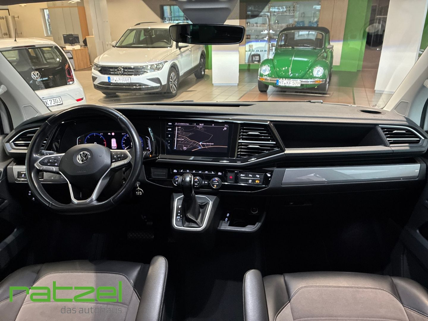 Fahrzeugabbildung Volkswagen T6.1 Multivan 2.0 TDI Gen Six AHK+Navi+Digi.Tach