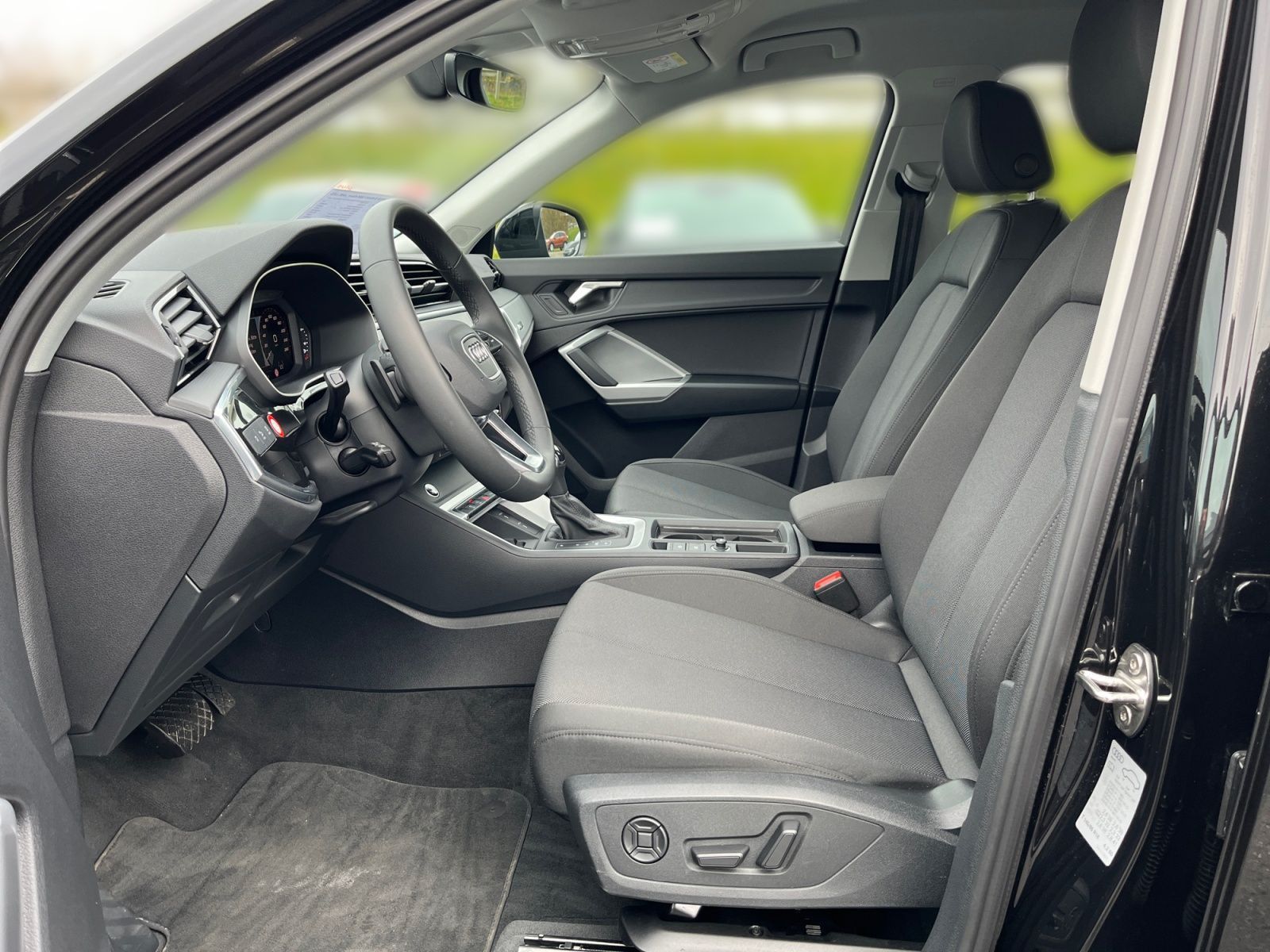 Audi Q3 - Bild 13