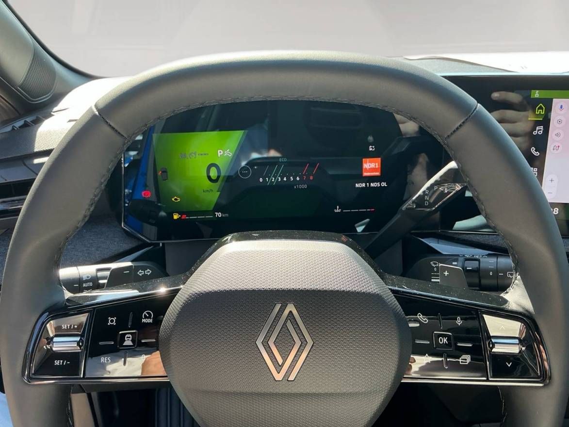 Fahrzeugabbildung Renault CLIO VI Evolution TCe 115 EDC