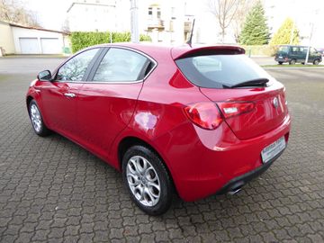 Alfa Romeo Giulietta 1.6 JTDm 16V TCT Super Automatik Tempo