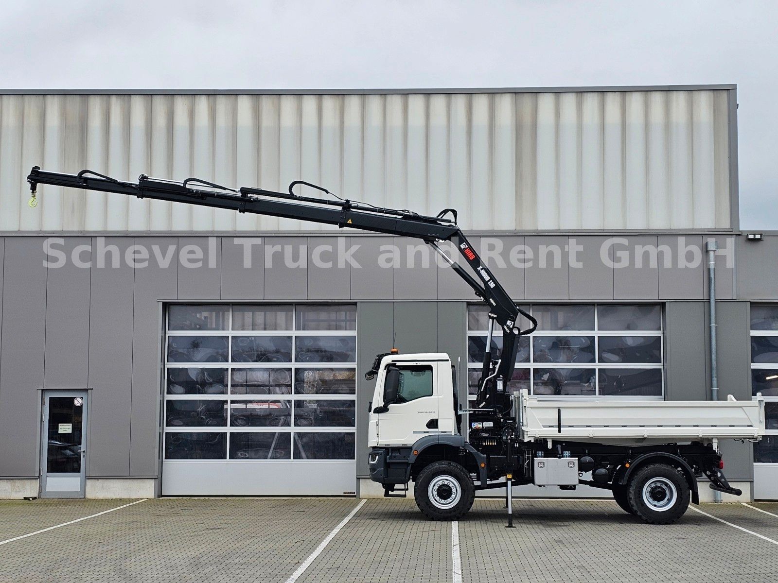 Fahrzeugabbildung MAN TGM 18.320 Kipper + HIAB 138 / 4x4 Einzelbereift