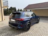 BMW X5 M Competition M Competition - blaue BMW X5 M