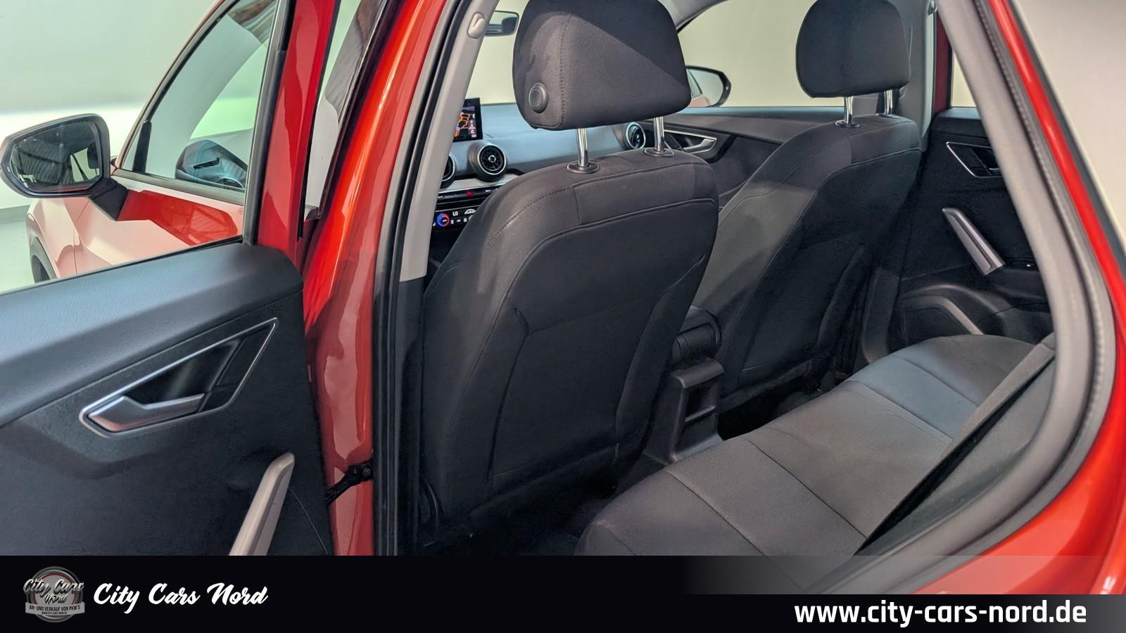 Audi Q2 basis 1.4 TFSI S-Tronic LED+MMI+TEMPOMAT+PDC