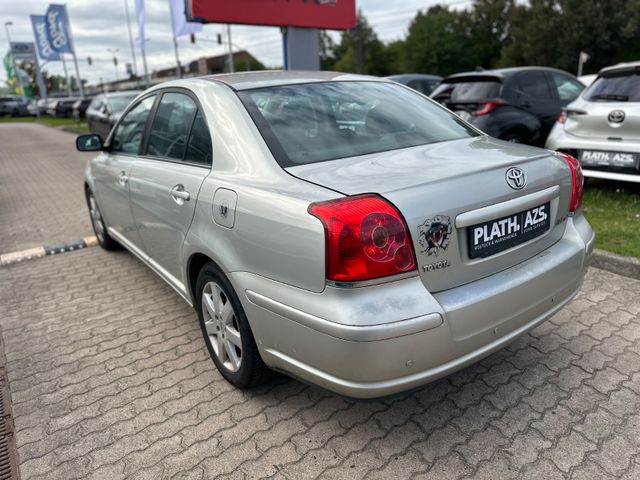 Toyota Avensis 1.8 Sol Lim.