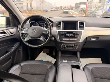 Mercedes ML 350 - 11