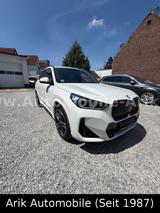 BMW iX1 30 xDrive M Sport  360° Pano  Leder HUD - BMW iX1: Head-Up Display