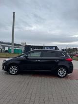 Kia Carens 1.7 CRDi 141PS Dream Team Edition DCT...