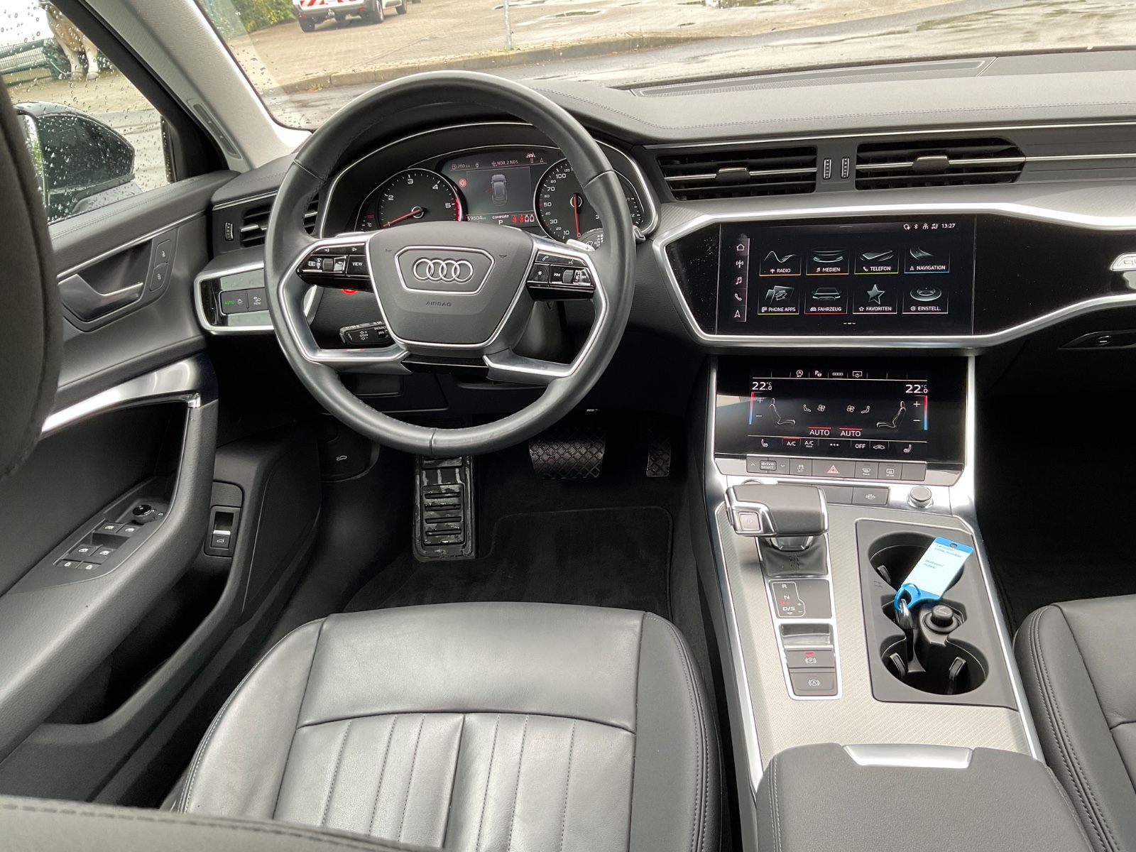 Fahrzeugabbildung Audi A6 Avant 40 TDI quattro S tronic,Kamera,AHK,ACC