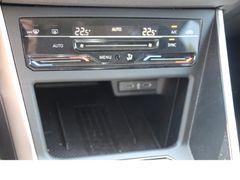 Fahrzeugabbildung Volkswagen Taigo Life*LED-SW*Kamera*Abstandstempomat*AppCon