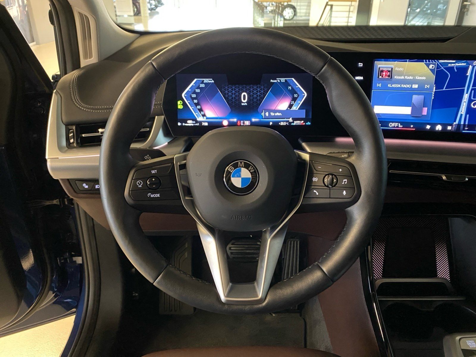 BMW 220 Active Tourer - Bild 10
