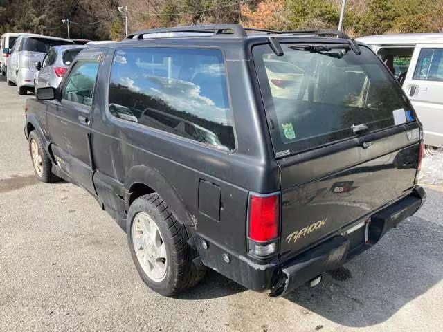 GMC Typhoon