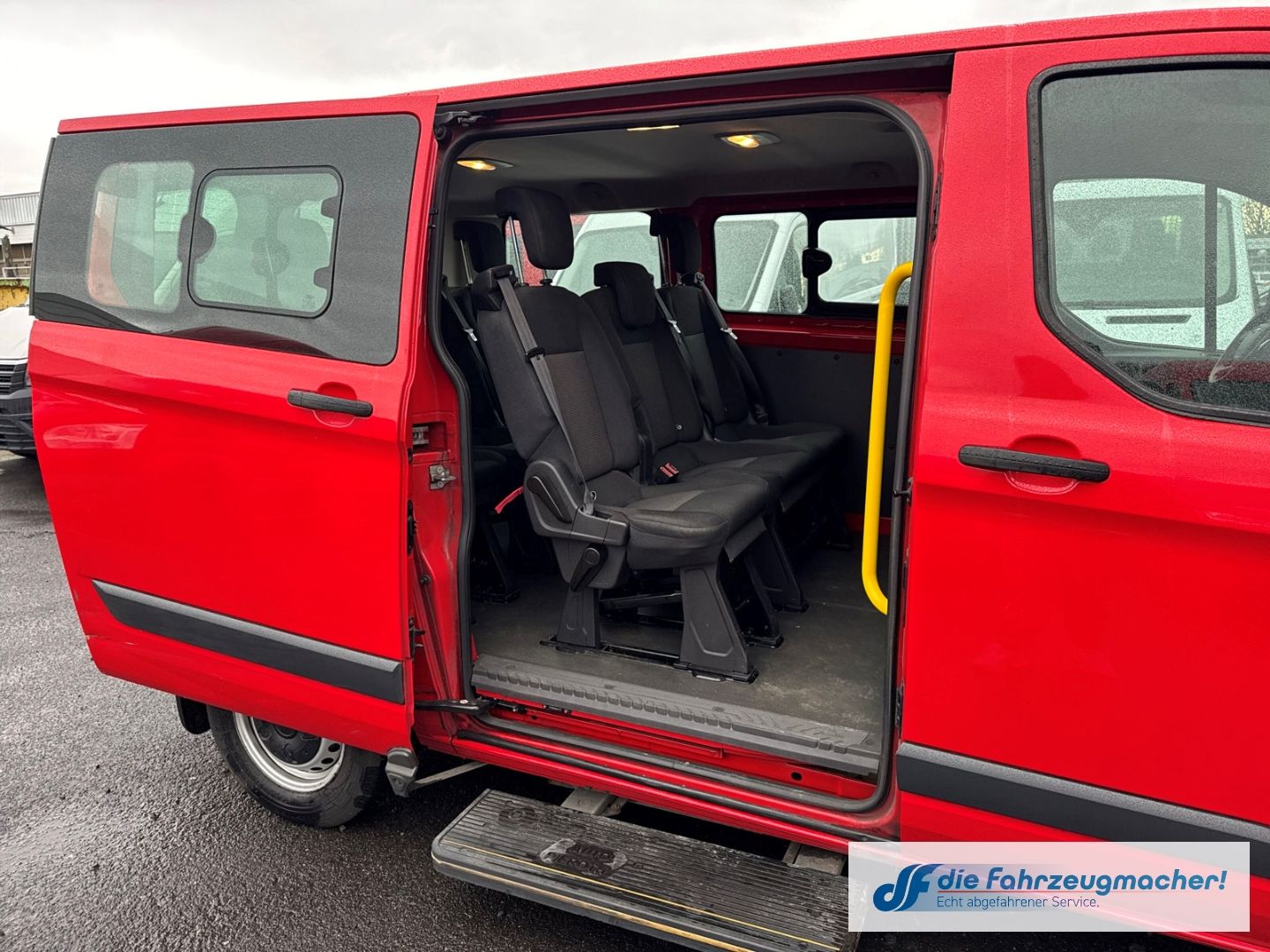 Fahrzeugabbildung Ford Transit Custom Tourneo 300 L1 *1522