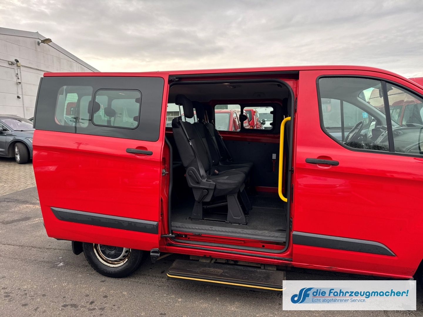 Fahrzeugabbildung Ford Transit Custom Tourneo 300 L1 *2448*EXPORT