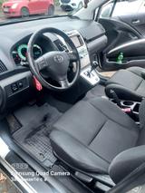 Toyota Corolla Verso 1.8-l-VVT-i Edition 7-Sitzer E... - Toyota Corolla Verso: Edition
