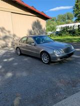 Mercedes-Benz Mercedes Benz W211 E Klasse Limousine e500... - gebrauchte Mercedes-Benz E 500 aus dem Jahr 2003