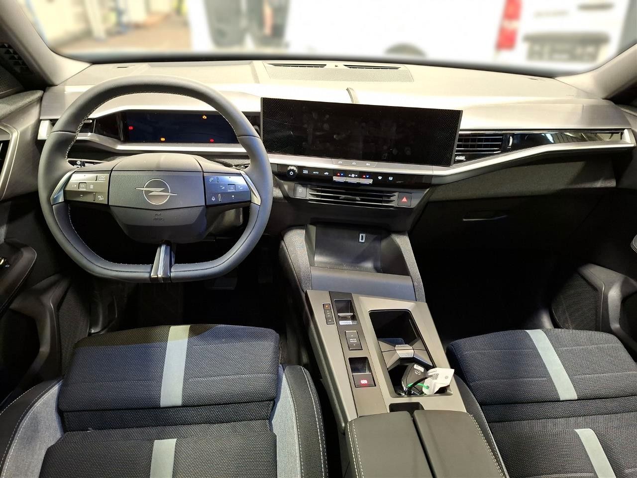 Fahrzeugabbildung Opel Grandland 1.2 48V HYBRID NAVI/LED/KAMERA/DAB+
