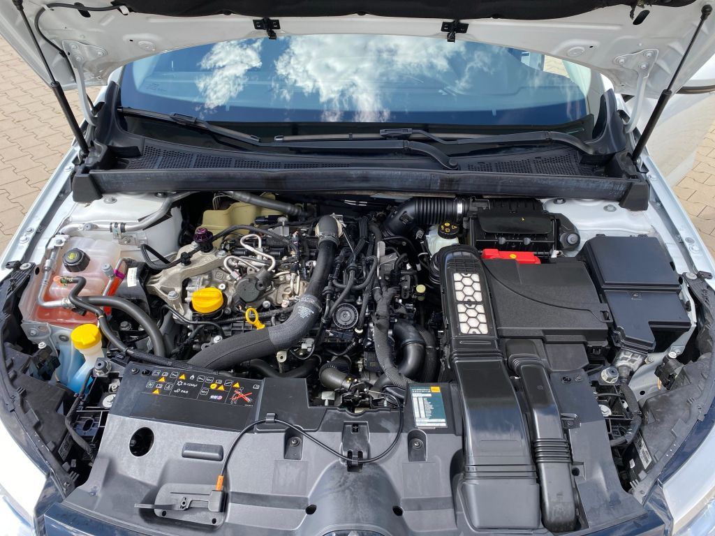 Fahrzeugabbildung Renault Megane TCe 115 GPF LIFE