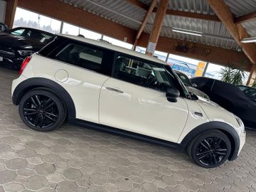 MINI One First - 7