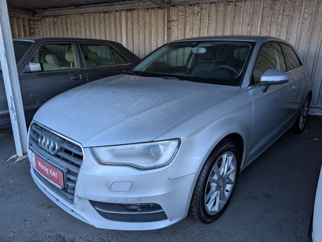 Audi A3 2.0 TDI DSG Ambiente XENON T-LEDER nur 56tKM!