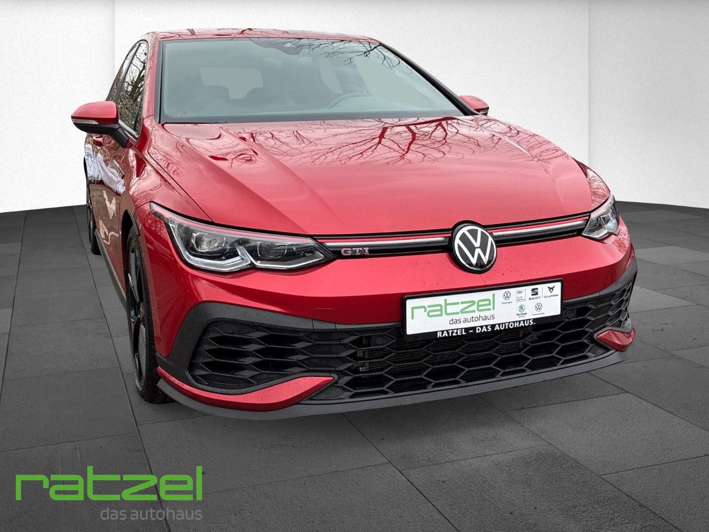 Fahrzeugabbildung Volkswagen Golf GTI VIII Clubsport 2.0 TSI ACC Navi IQ Ligh
