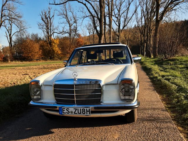 Mercedes-Benz /8   230.4    Originalzustand , SSD ungeschweißt