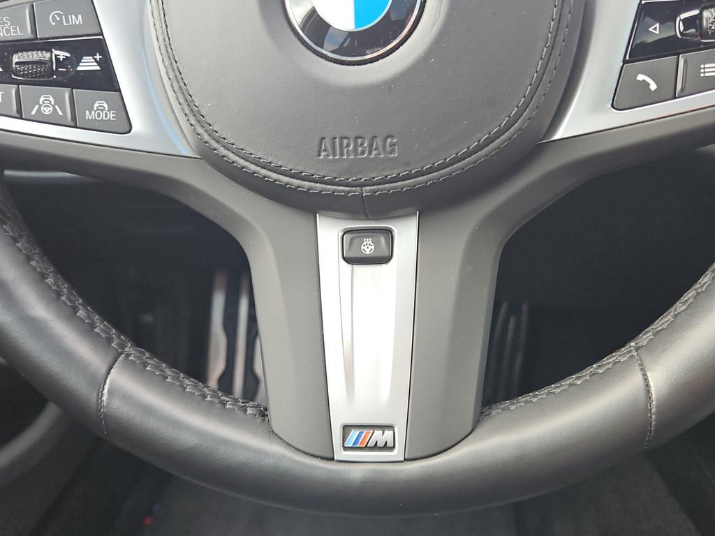 BMW 530d T. M-SPORT LASER PANO STANDH KAMERA 19" AHK