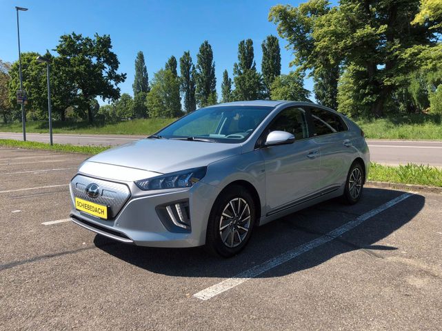 Hyundai IONIQ PREMIUM / SCHIEBEDACH / LEDER / LED / NAVI