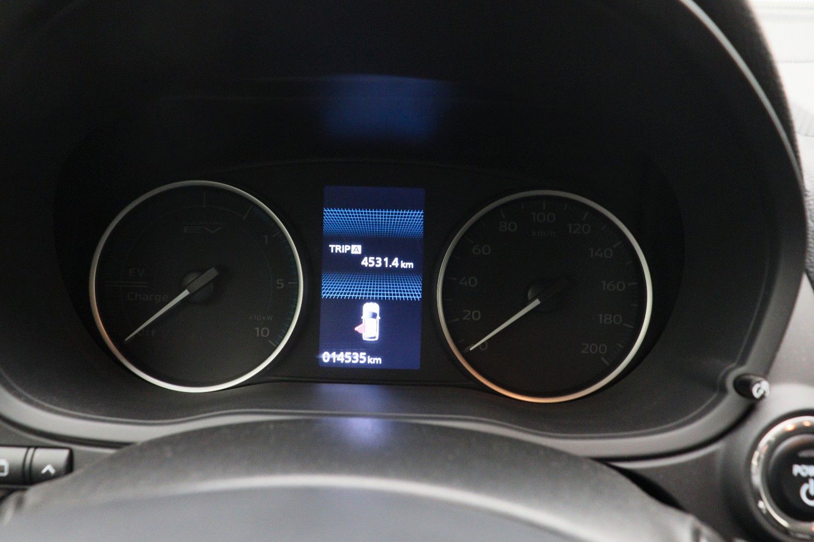 Fahrzeugabbildung Mitsubishi Eclipse Cross Plug-in Hybrid 2.4 Basis 4WD