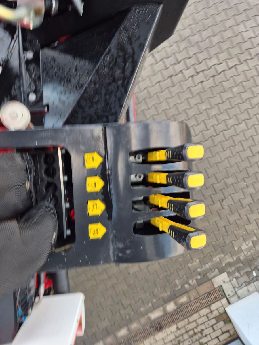 Fahrzeugabbildung MAN TGS 26.470 6x2-4 LL Baustoff Palfinger PK20.501L