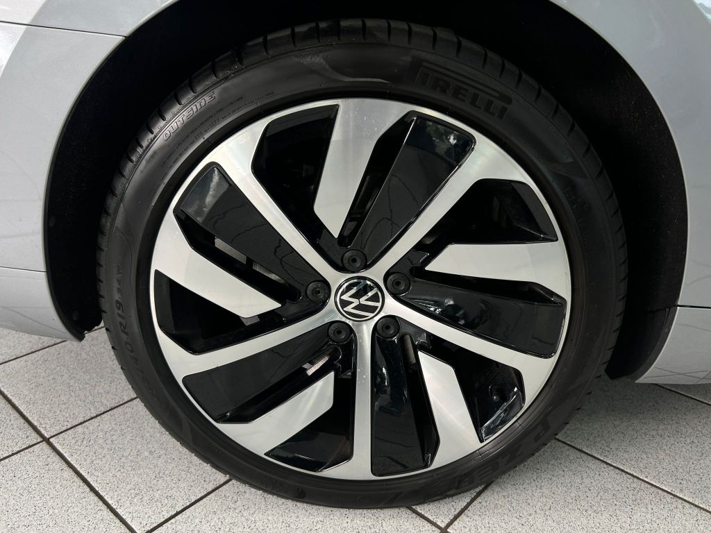 Volkswagen Arteon Shooting Brake 2.0 TSI 4M R-Line PANO*360
