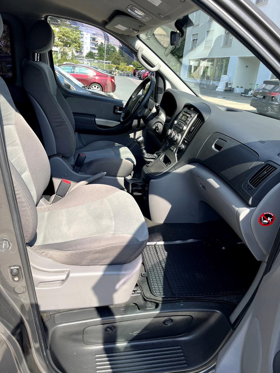 Hyundai H-1 Starex Travel Family 8 Sitzer Diesel 1. Hand