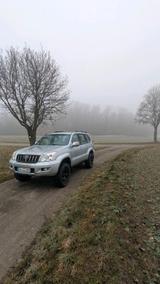 Toyota Land Cruiser 120 Prado - Toyota: Prado
