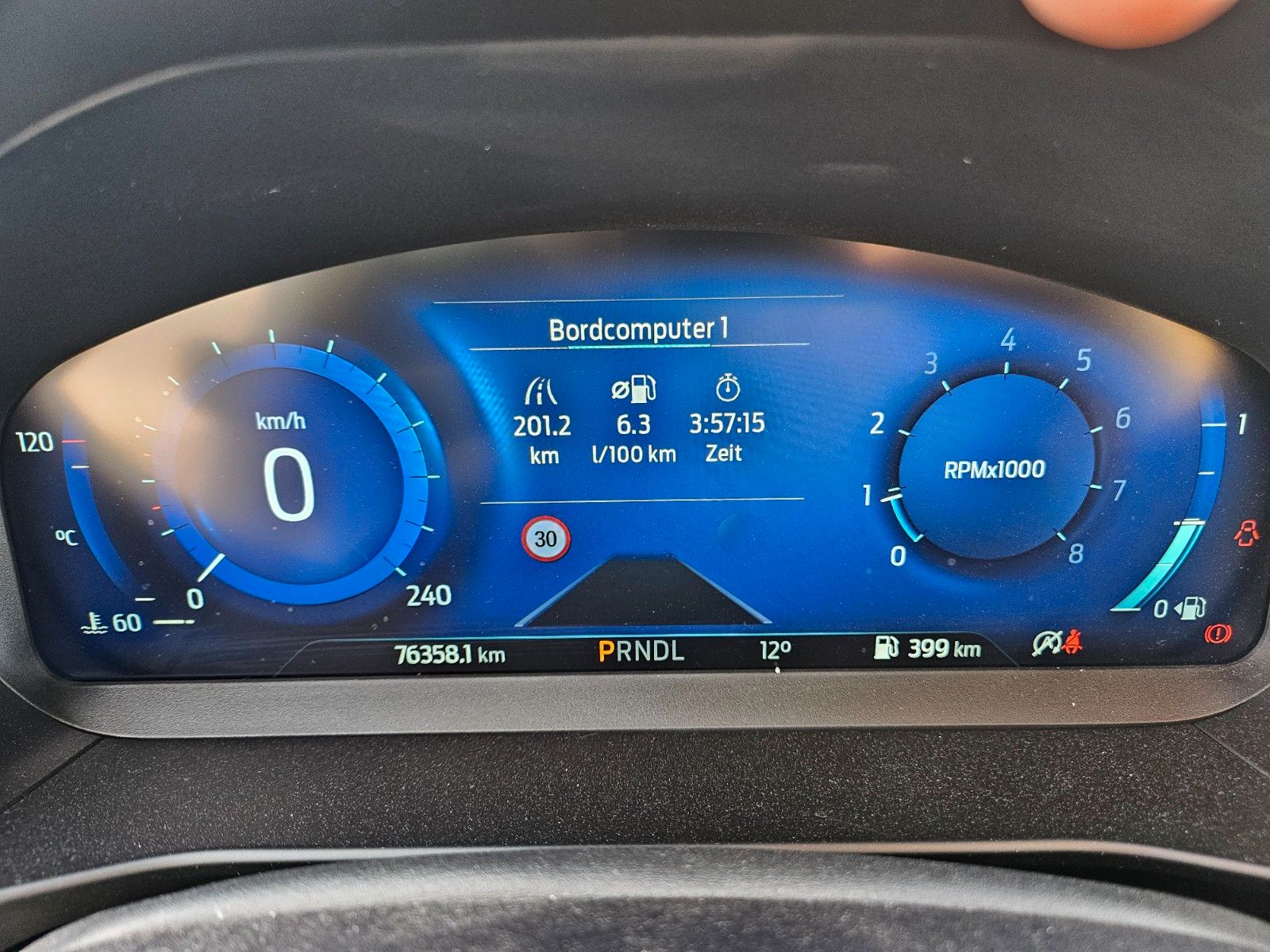 Fahrzeugabbildung Ford Focus Turnier Active X