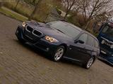 BMW 318 3 Touring 318i TÜV NEU PDC S-HEFT - blaue BMW 318