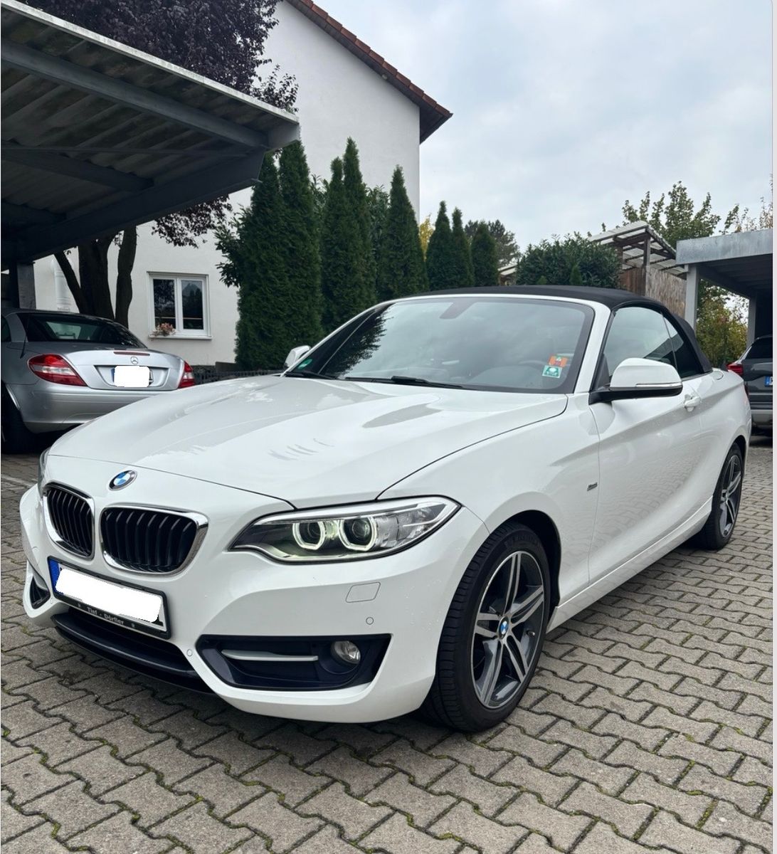 BMW 220i Cabrio Sport Line Sport Line
