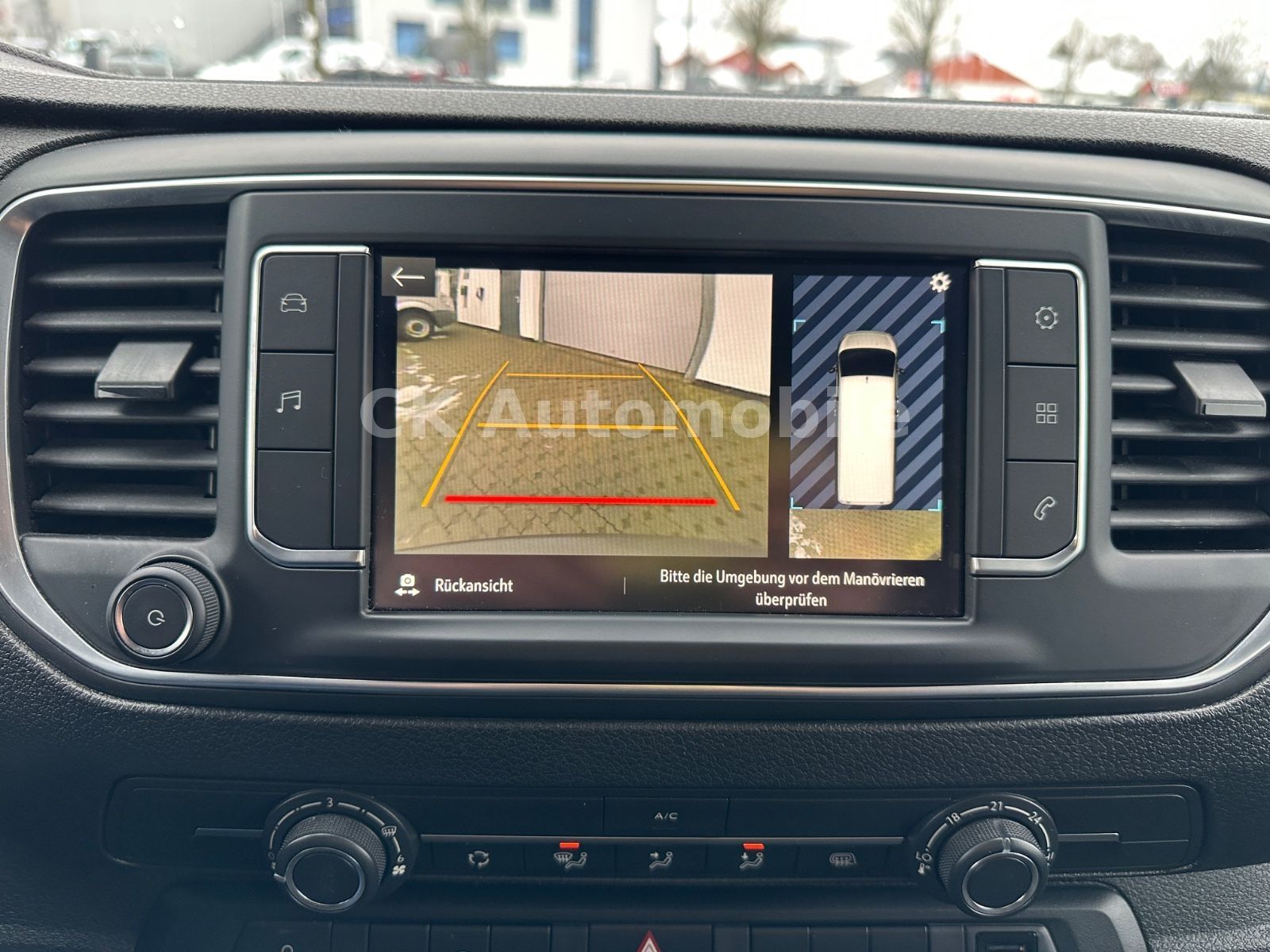 Fahrzeugabbildung Opel Vivaro Kasten 2.0 Diesel EditionL3/Klima/PDC/Kam