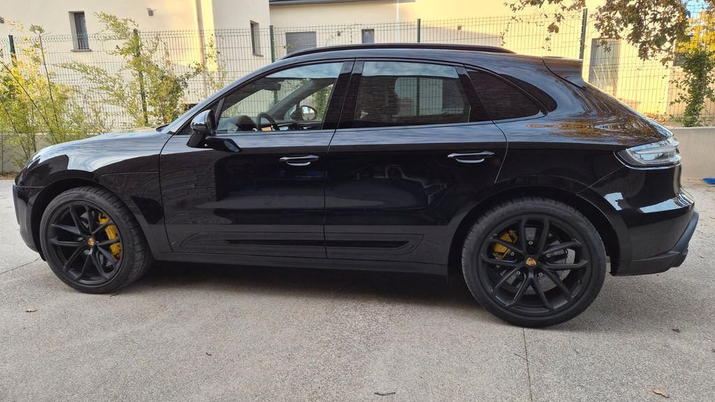 Image of Porsche Macan