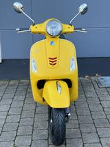 Vespa GTS 300 Super - VESPA MOTORRAD