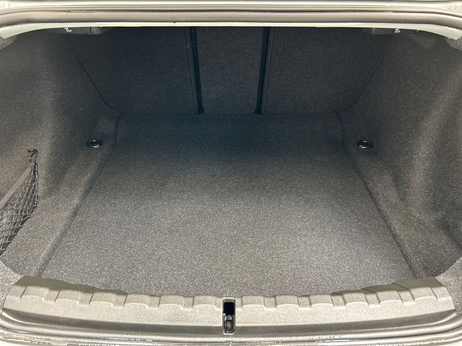 BMW 218 - Bild 15